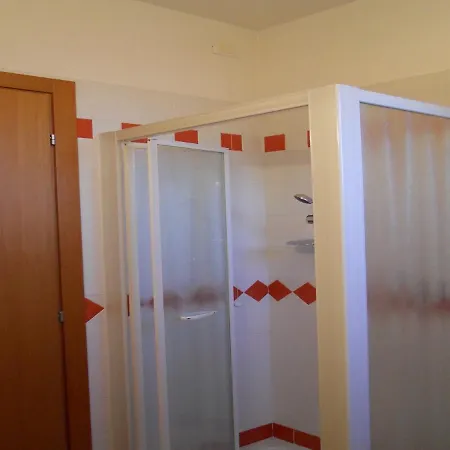 Bright With Private Garden - Beahost Apartment